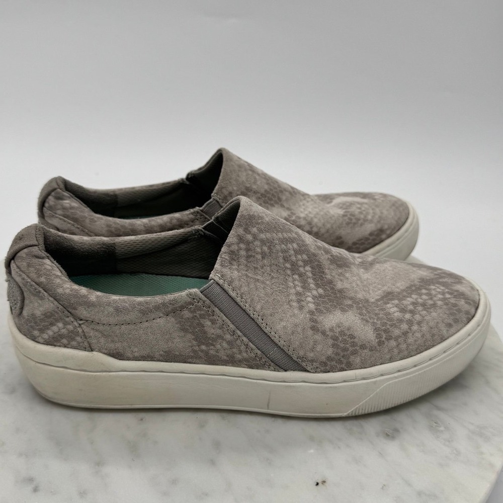 Dr Scholls Madison Womens 7M Grey‎ Snakeskin Slip On Sneakers Comfort Loafers